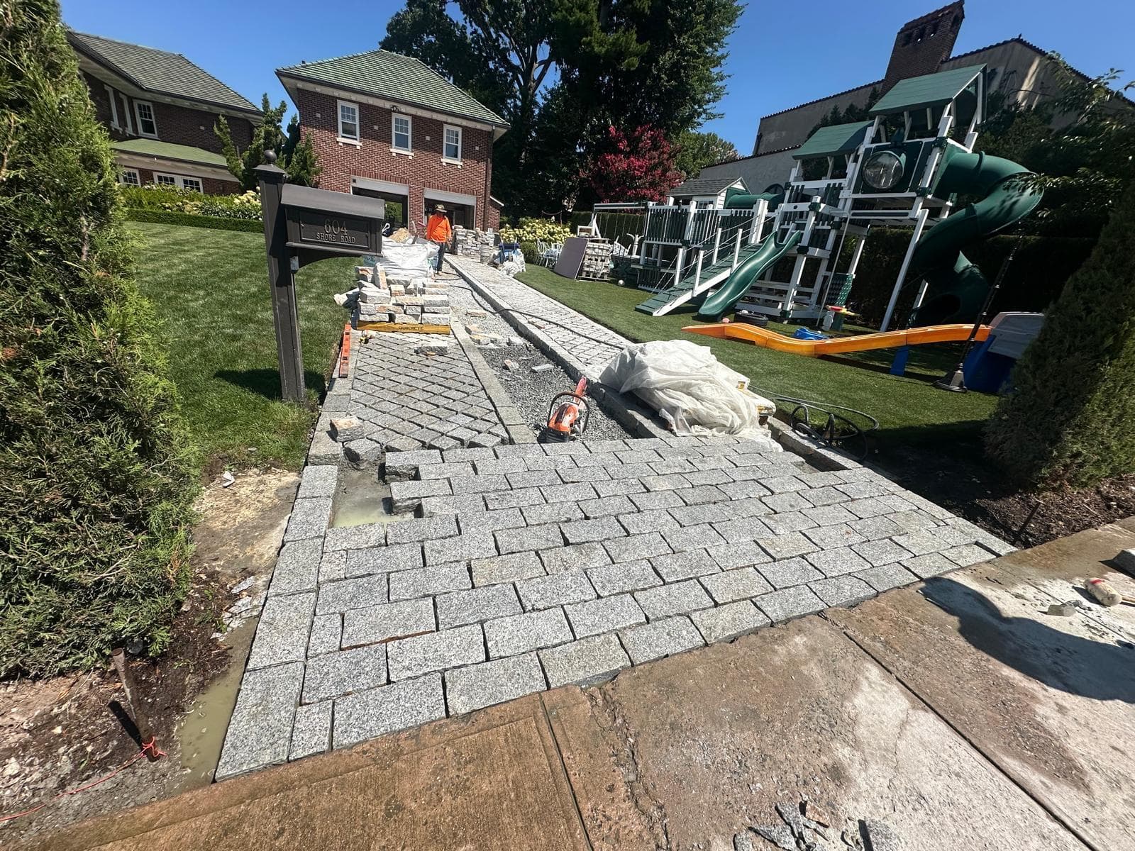 Driveway — natural stone installation example